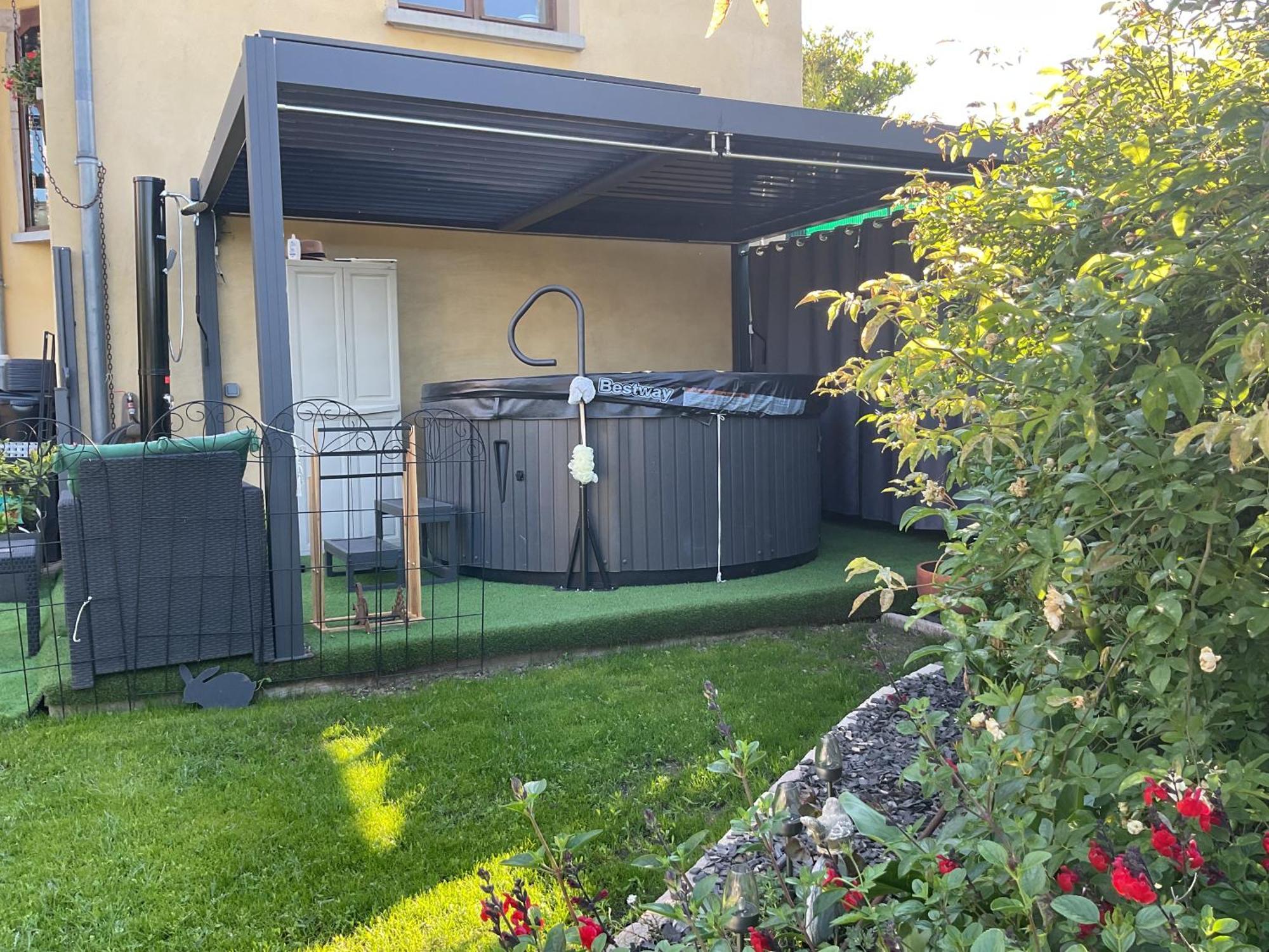 La Maison D'Ivona La Tour-de-Salvagny Exterior photo